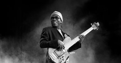 Richard Bona Asante Trio w Blue Note